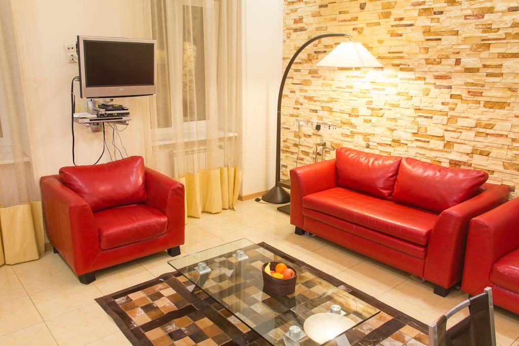 Alex Apartments Near Independence Square - Kiev Kültér fotó